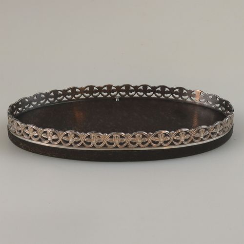An unusual antique English sterling solid silver & Bakelite small Tray  C.1929 — image 3