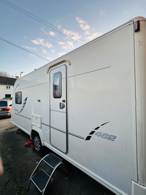 Bailey Olympus 462 Off Grid Very Good Condition Caravan — image 4
