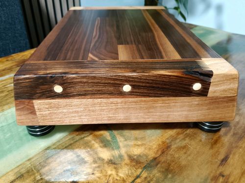 Raised Walnut Audio Isolation Platform  — image 6