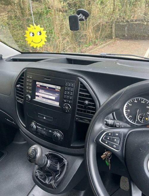 Mercedes Benz Vito Long Wheel Base Crew Van 2017 — image 8