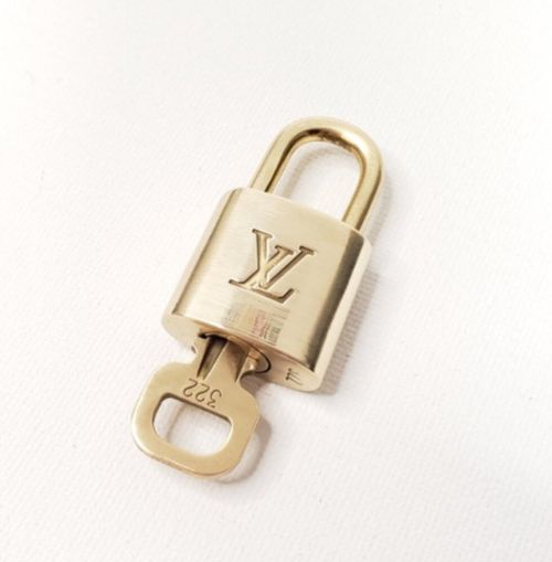 Authentic Louis Vuitton Gold Lock and Key Excellent Shiny — image 5