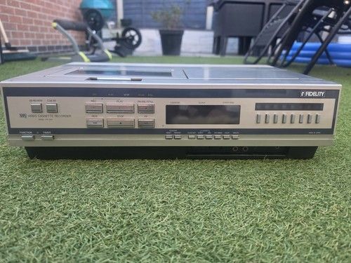 Vintage Fidelity VTR1000 Top Loading VHS Video Recorder Powers On Rare