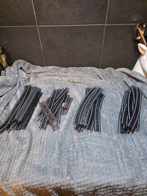 Massive Huge OO Gauge 1:76 Mixed Track Job Lot Curves Straights Points Two-Rail — image 4