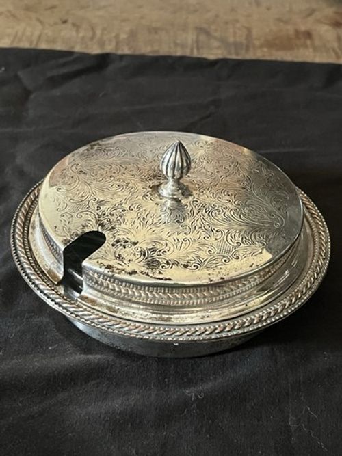Vintage Silver Plated serving dish with Glass Insert, Engraved Floral, England