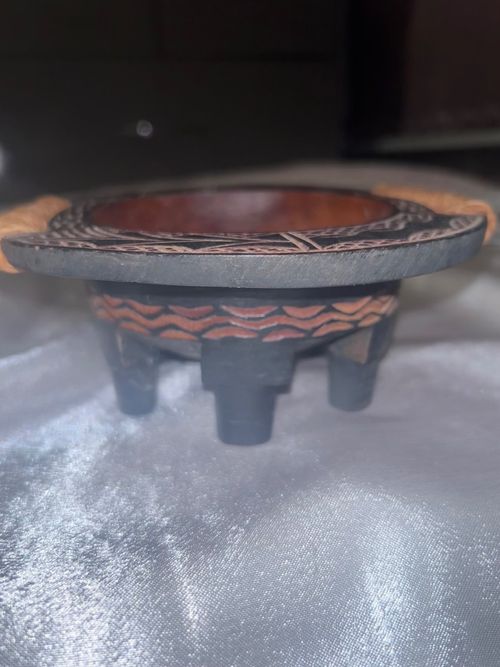 Vintage 6" Hand Carved Samoan Tanoa Kava Bowl 6 Leg Tribal Art Wood. — image 6