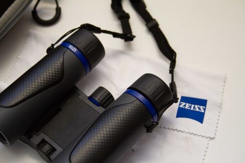 ZEISS Terra ED Pocket 10x25 Compact Roof Prism Binoculars MultiCoated Case Strap — image 13