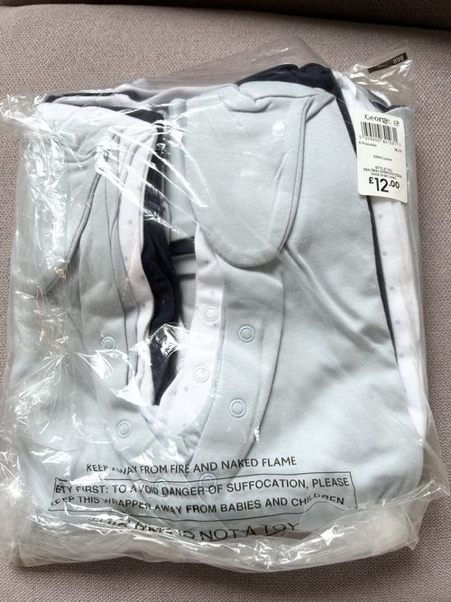 5 Baby Boy Sleepsuits 6-9 Months From George New with Tags — image 9