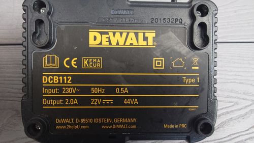 DeWalt DCD785 18V XR Combi Hammer Drill Kit 5Ah Battery Charger Case - Tested — image 9