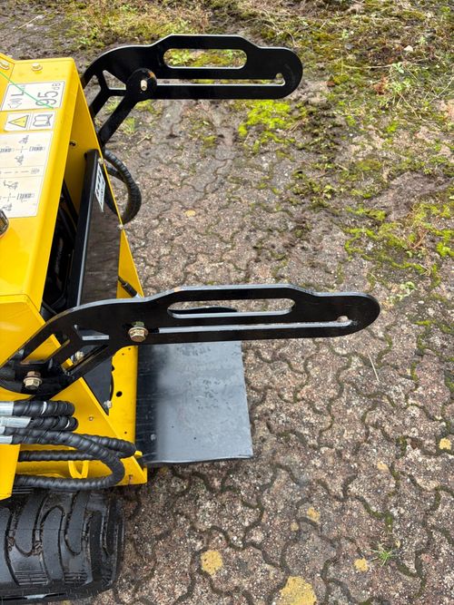 Brand New 2026 18HP Mini Skid Steer Loader — image 13