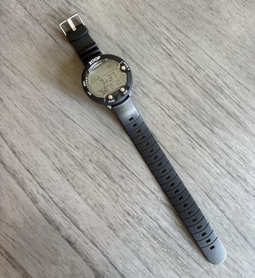 SUUNTO Zoop Dive Computer Black (New Battery) Very Nice! — image 2