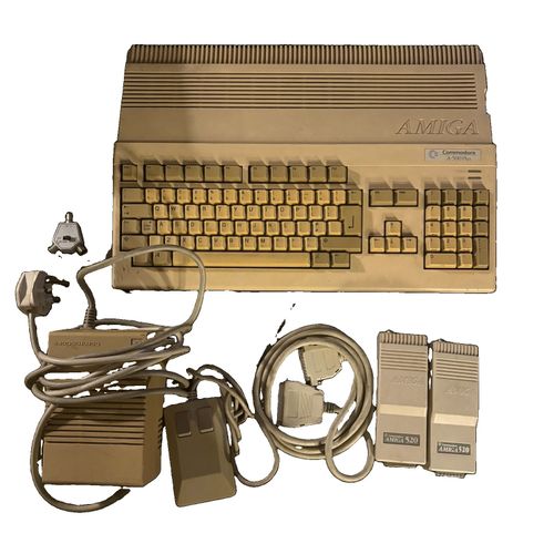 Commodore Amiga 500 Plus With Accessories And Games — image 1