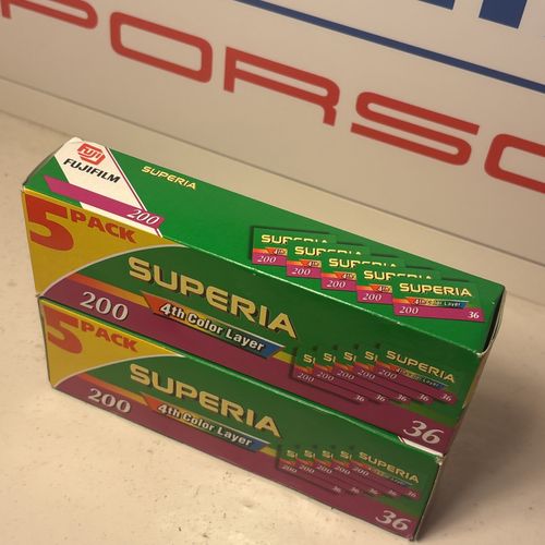 Rare Sealed 2x 5-Pack Fujifilm Superia 200 35mm Film 36 Exp Expired 2005 C41 Lot — image 2