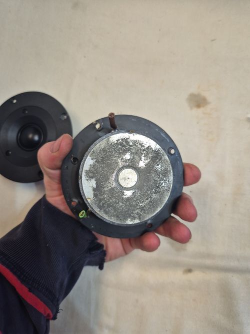 Vifa D25TG-55  4 inch  6 ohm Tweeter  — image 7
