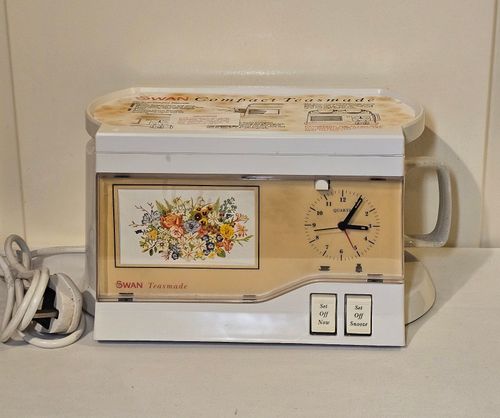 Swan Teasmade White Alarm Clock Tea Maker Retro Vintage 1970s — image 3