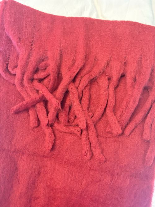 Women’s kiwi &co Burgundy Knit Beanie Hat & matching scarf set  brand new  — image 4