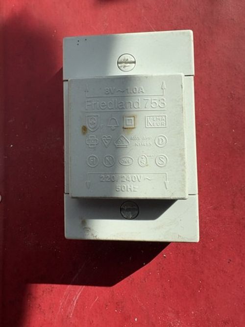 Friedland 753 Doorbell Bell Transformer 240V to 8V AC 1A Chime Transformer