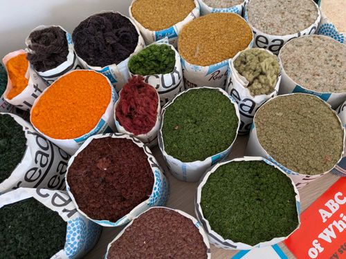 Readicut Rug Making Wool Pure New Wool 35 FULL, 8 part packs, latch hook booklet — image 12