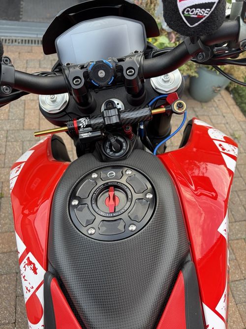 Hypermotard 950 RVE 2022 — image 4
