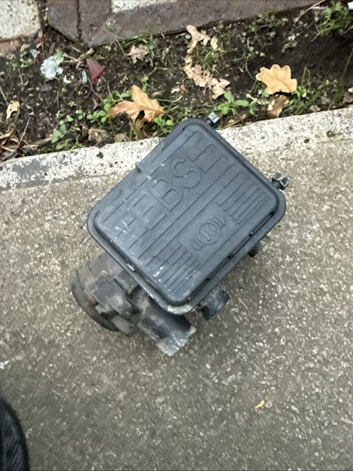 Man TGX Ebs Control Unit Module — image 1
