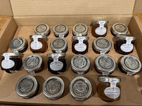 Tiptree Mini Jam Variety Pack 21 x 28g Assorted Selection Including Honey — image 4