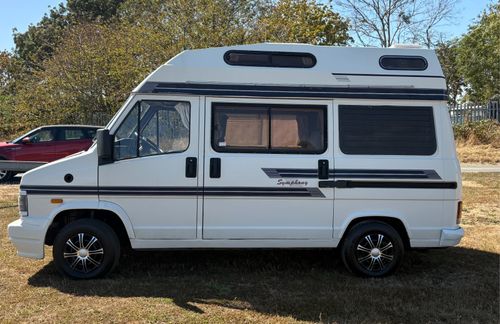 Talbot Express Auto Sleeper Symphony 2 Berth Camper superb condition  petrol — image 3
