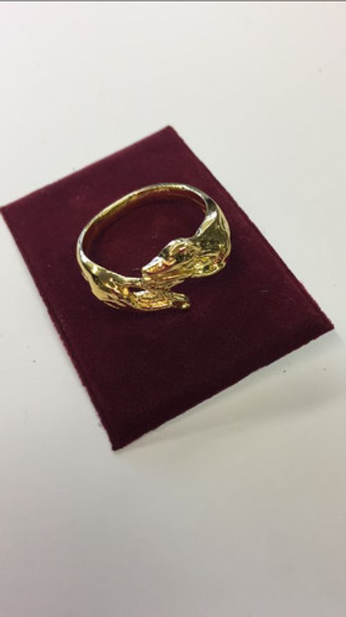 GOLD PLATED OVER PEWTER GREYHOUND RING