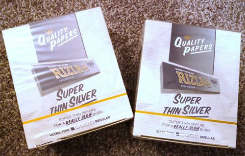RIZLA SILVER KING SIZE SLIM ULTRA THIN CIGARETTE SMOKING ROLLING PAPERS GENUINE — image 2