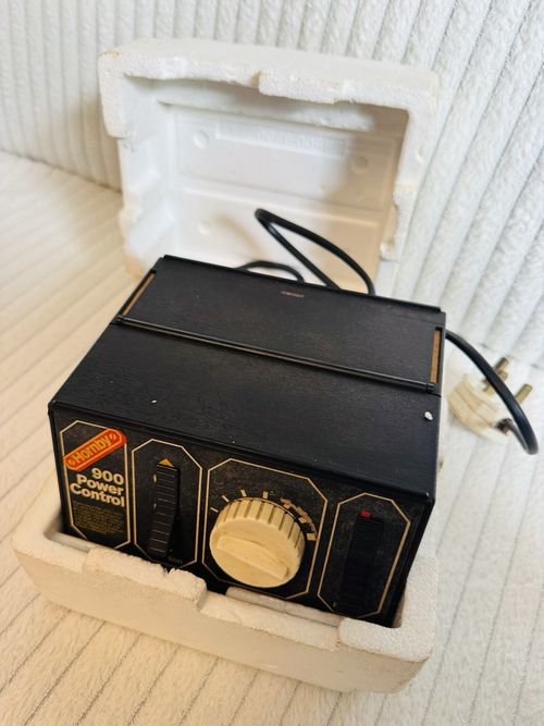 HORNBY R900 OO GAUGE CIRCUIT CONTROL BOXED FOR POWER CONTROLLER MODEL TRAIN A8 — image 3