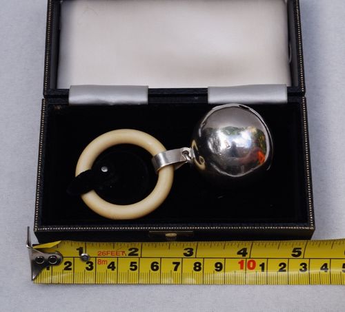 1959 Sterling Silver Baby Rattle Teething Ring Turner & Simpson Boxed — image 4