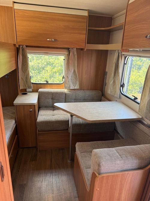 2016 6 Berth Swift Sprite Freedom 6TD Caravan — image 9