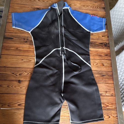 Natu Waveware Kids Shortie Wetsuit 40 Chest Black/Blue Short Sleeve Back Zip — image 4