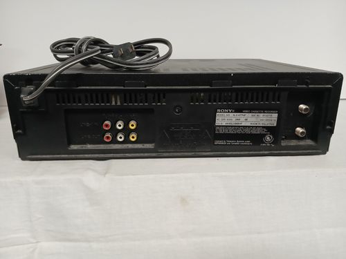 Sony SLV-677HF Hi-Fi Stereo VHS VCR Player Recorder No Remote TESTED — image 2