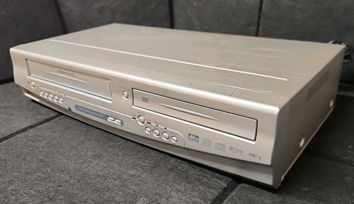 Funai DBVR-5500 VHS/DVD Recorder Combo Player Main Unit TESTED  — image 3
