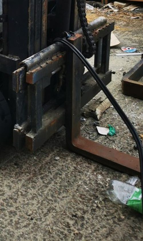Hydraulic Pallet Forks Side shift for forklift / loader / skidsteer / Tines