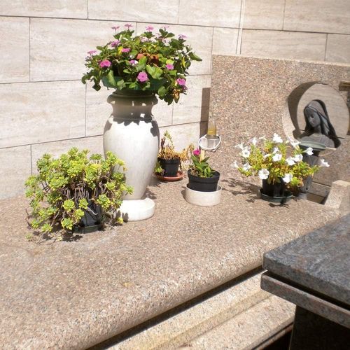 HG HEADSTONE CLEANING SPRAY 500ML FOR MARBLE STONE HEADSTONE STATUE CLEANER — image 3