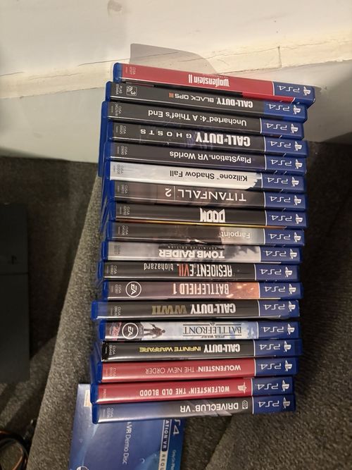 Sony PlayStation 4 PS4 Console Bundle w/ PSVR Headset, Aim, Games, HDMI — image 4