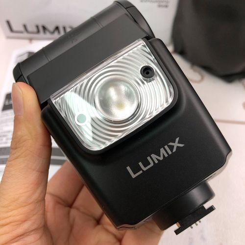 Panasonic DMW-FL580L top flash for Panasonic GH3 GH4 GH5 GH5S GH5II GH6 S1 S5 — image 3