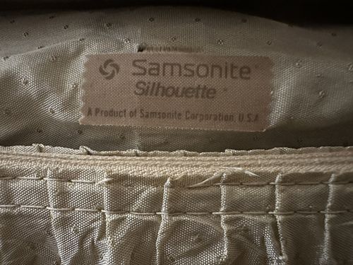 Vintage SAMSONITE SILHOUETTE Hard Train case / Makeup Vanity Box - Blue — image 6