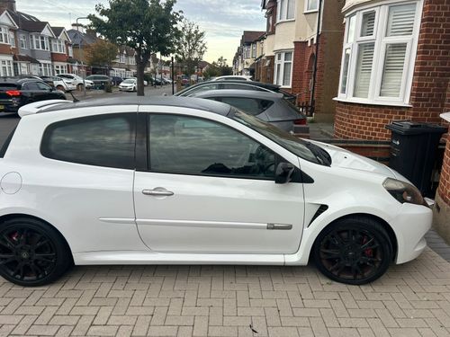 renault clio rs 200 cup — image 1