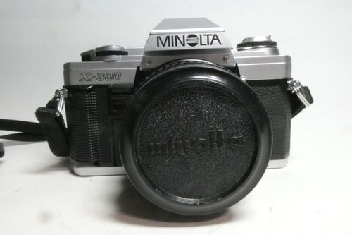 Minolta X-300 Classic Auto Manual SLR Camera & MD Rokkor 50mm f1.7 Minolta Lens — image 2