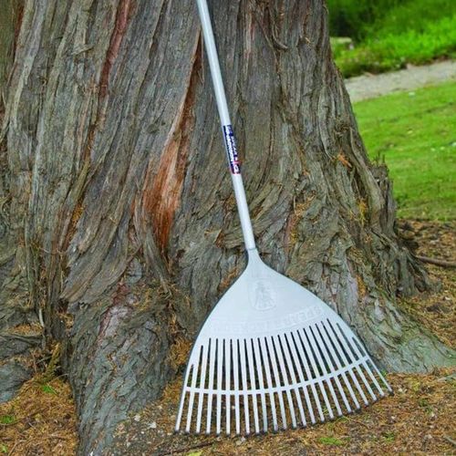 Spear & Jackson Leaf Rake, Neverbend Plastic with Tubular Steel Shaft — image 2
