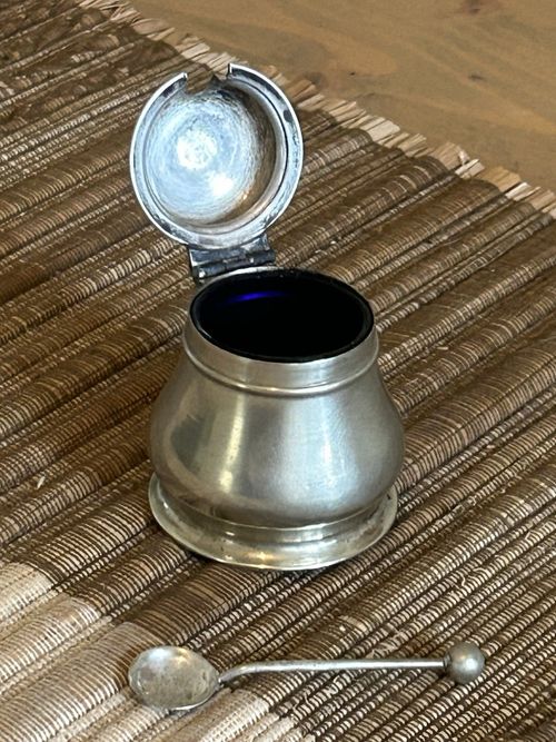Antique EPNS Silver Plate Mustard Pot with Lid, Blue Glass Liner & Spoon VGC — image 7