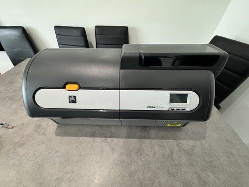 Zebra ZXP Series 7 Z72 Dual-Sided Colour Card Printer – 300 DPI