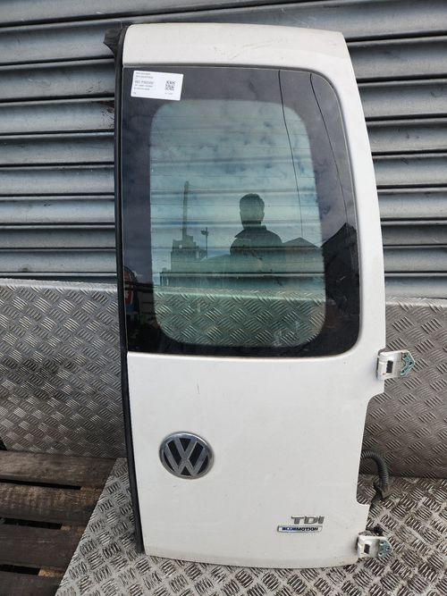 VOLKSWAGEN CADDY REAR VAN DOOR DRIVER SIDE WHITE 2015-2020 — image 2