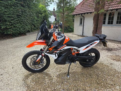 KTM 890 Adventure R 2022 — image 1