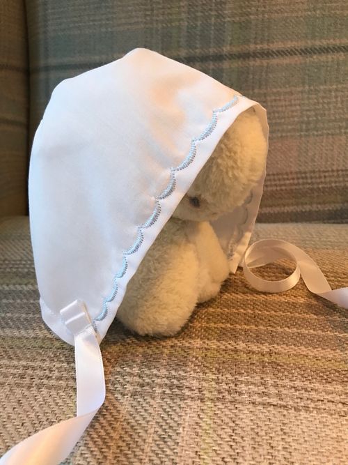 BOYS CHRISTENING ROMPER SUIT AND BAPTISM BONNET - PERSONALISED - BABY CLOTHES — image 6