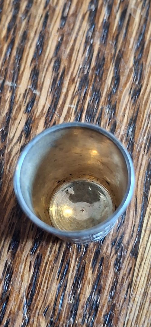 Charles Horner sterling silver size 7 thimble. — image 5