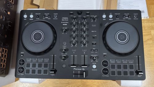 Pioneer DJ DDJ-FLX4 2-Channel DJ Controller + JSRANIS Carry Case Bundle — image 2