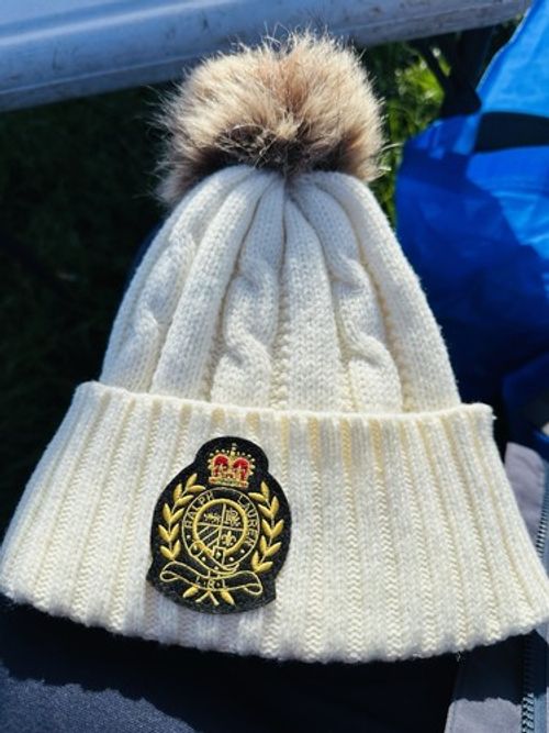Cream Lauren Ralph Lauren Black & Gold Crest-Patch Pom-Pom Cable Beanie