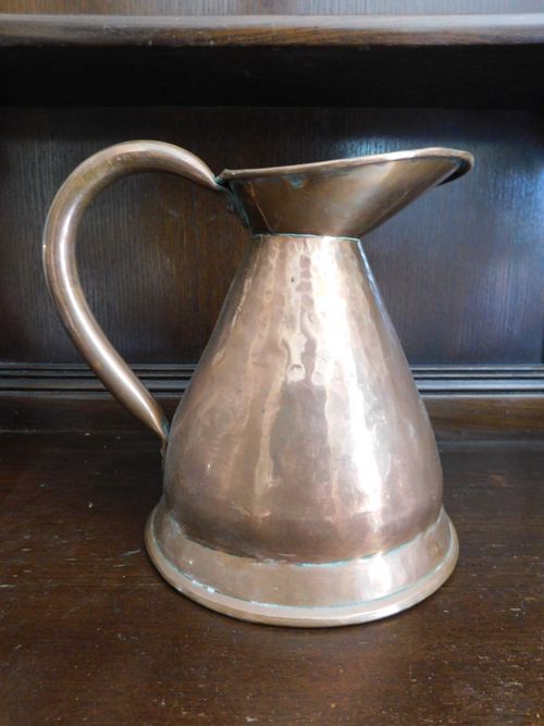 A Hammered Large Vintage Copper Water Jug Pitcher 19cm Tall x 16cm In Diameter — image 2